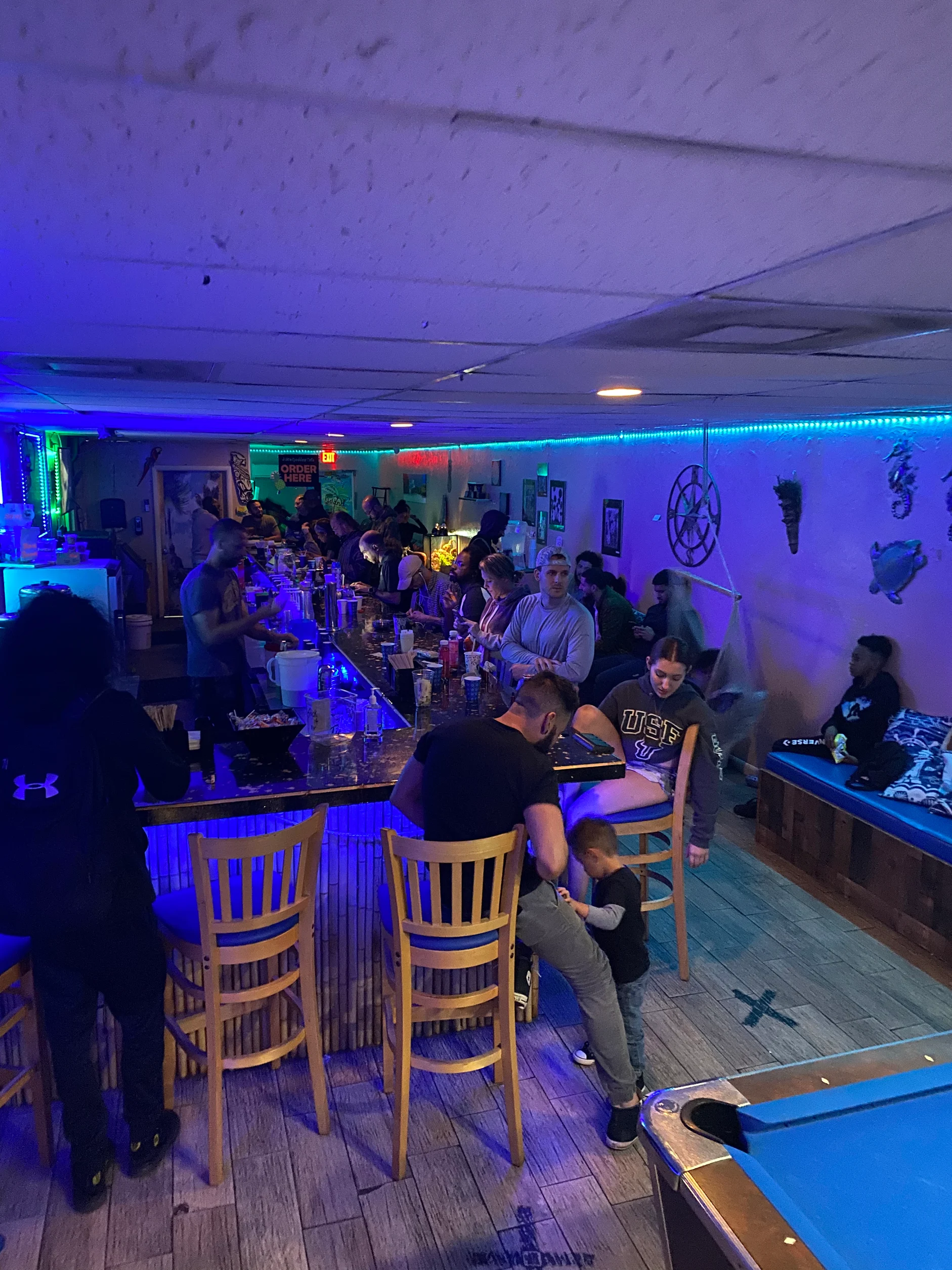 Island Vibes Kava Bar in West Palm Beach, FL