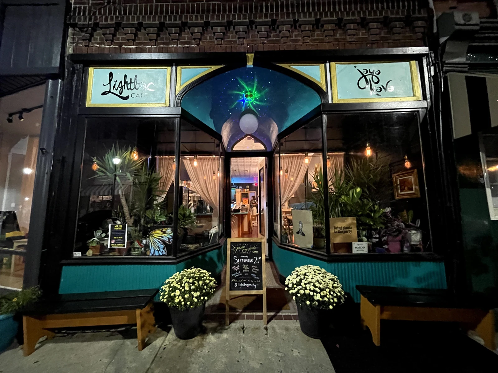 Lightbox Vegan Cafe & Kava Bar in Philadelphia, PA